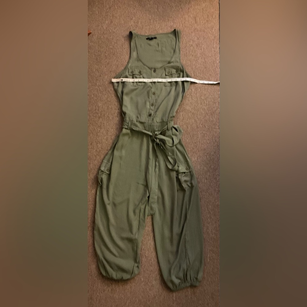 Green Sleeveless Jumpsuit Size L